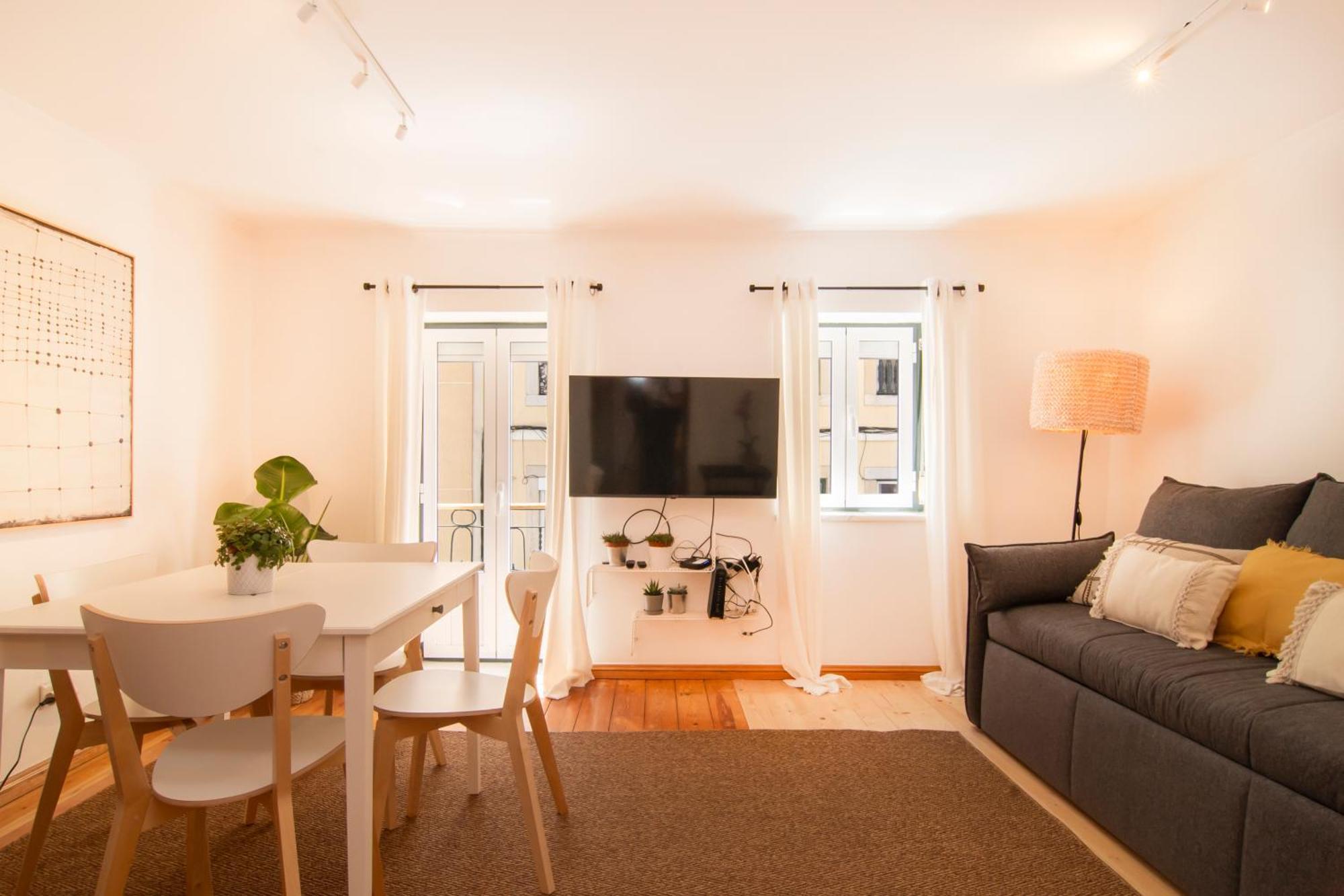 Апартаменты Charming & Peaceful Family Flat Лиссабон Экстерьер фото